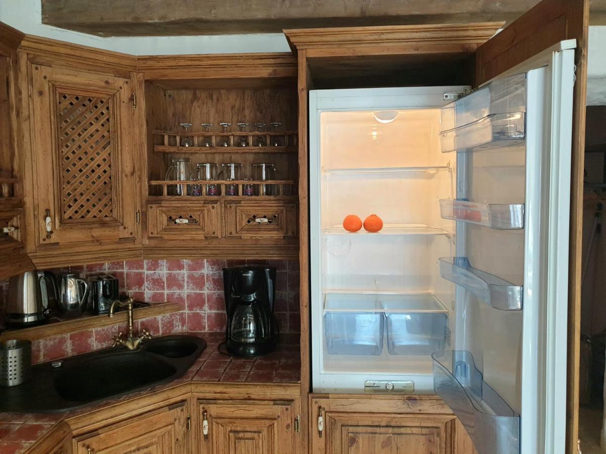 Deluxe Apartments In The City Center With Balcony Παρνού Εξωτερικό φωτογραφία