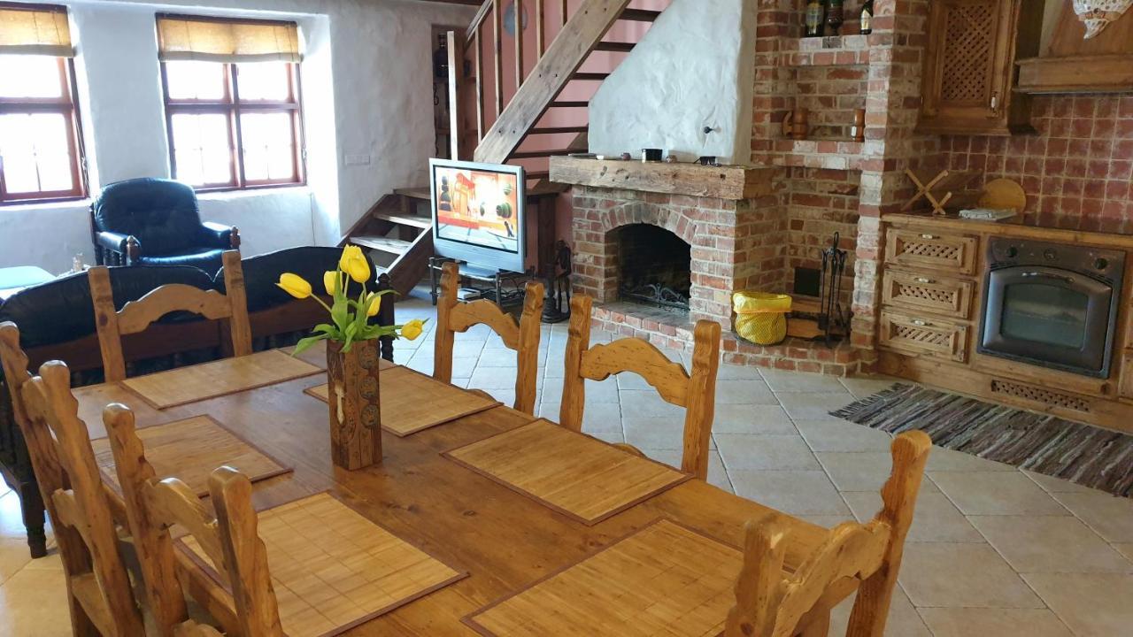 Deluxe Apartments In The City Center With Balcony Παρνού Εξωτερικό φωτογραφία