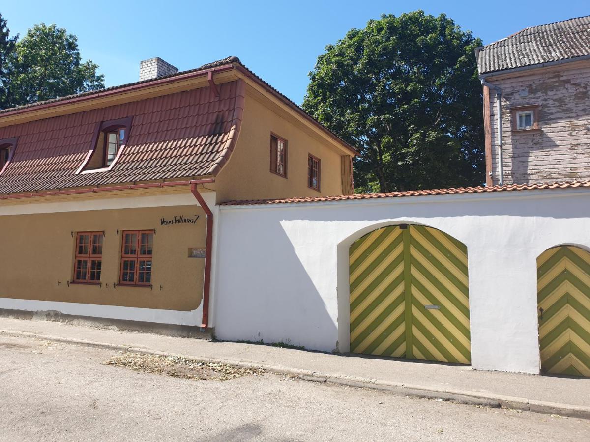 Deluxe Apartments In The City Center With Balcony Παρνού Εξωτερικό φωτογραφία