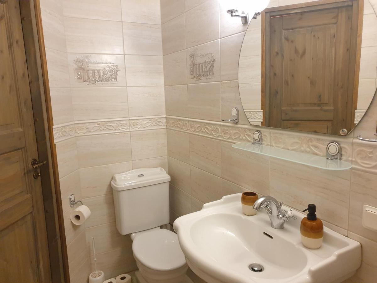 Deluxe Apartments In The City Center With Balcony Παρνού Εξωτερικό φωτογραφία